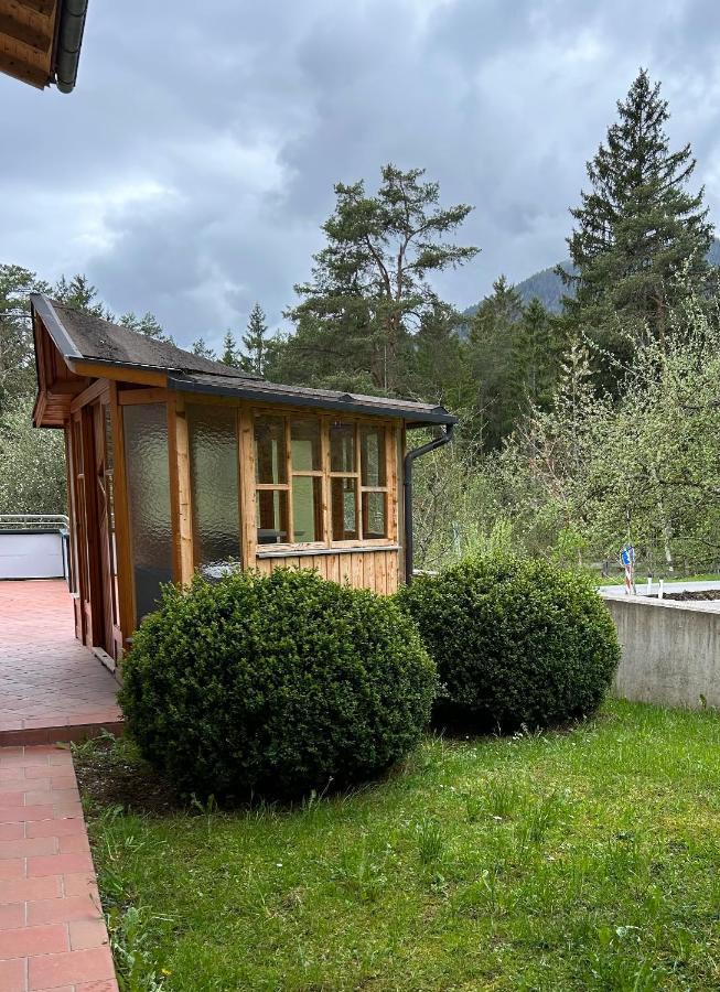 Ferienwohnungen Lodge-B Weissenbach am Lech Exterior photo