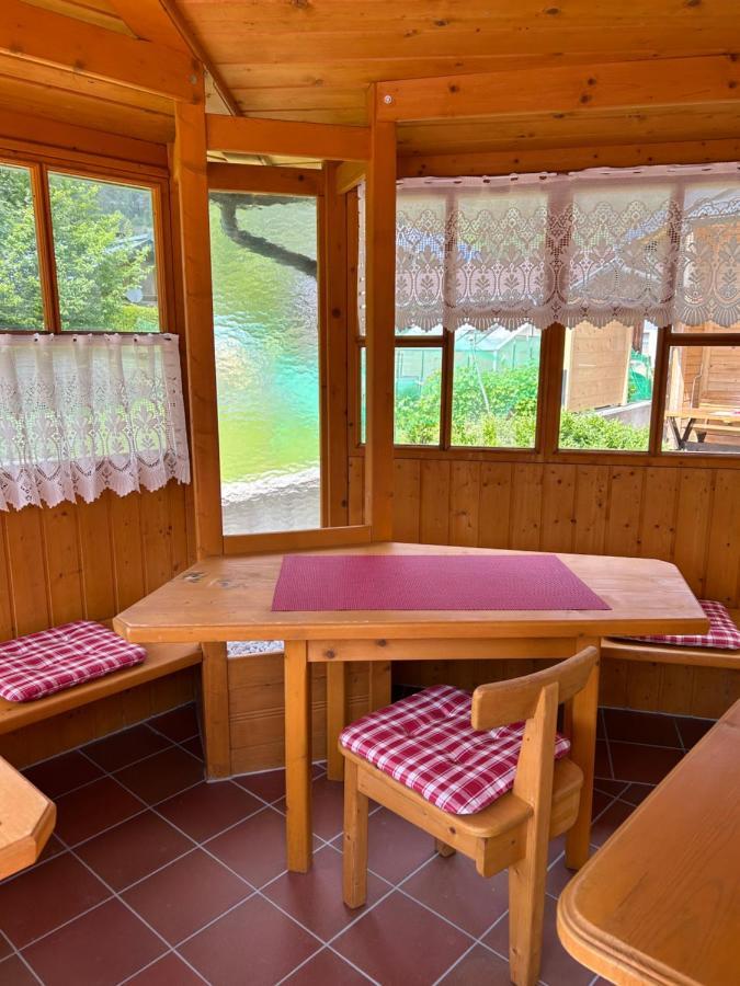 Ferienwohnungen Lodge-B Weissenbach am Lech Exterior photo