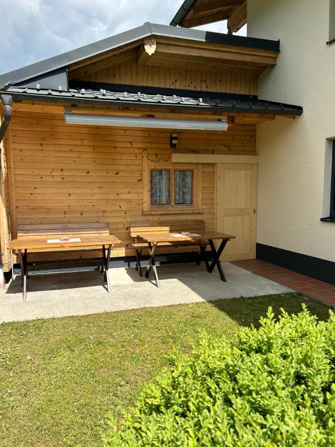 Ferienwohnungen Lodge-B Weissenbach am Lech Exterior photo